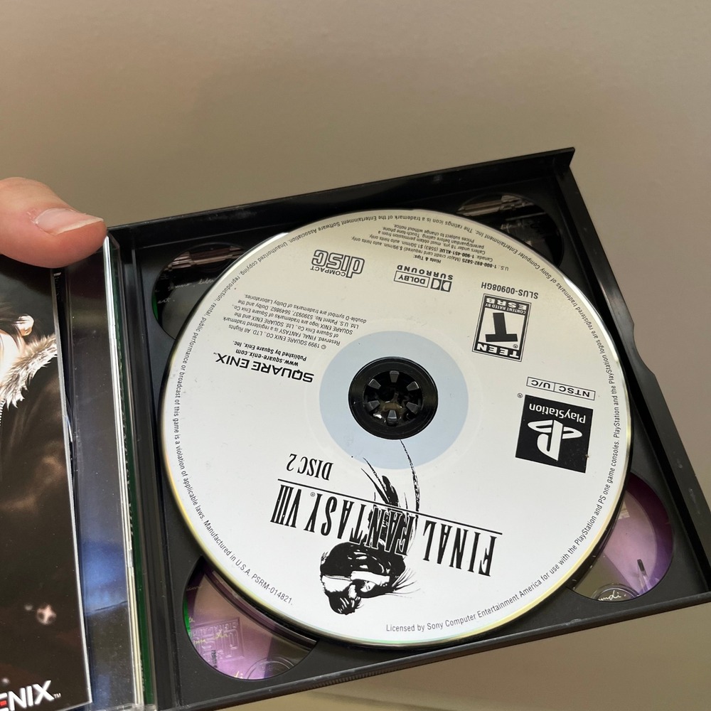 Final Fantasy VIII PS1 Greatest Hits Square Enix 4-Disc RPG SLUS-00892GH - Picture 9 of 14
